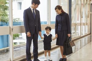 幼稚園別 面接に最適な子供の服装 当日までに確認すべき3項目 受験のことならお受験ナビ