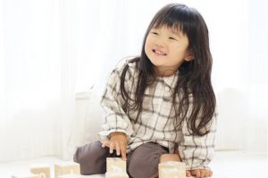 脳科学に基づいた幼児教育｜トピック4つ・脳を鍛える遊び5つ